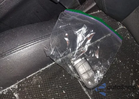 2017 Jeep Grand Cherokee Altitude 4X4 z USA, uszkodzony, nr VIN 1C4RJFAG6HC727611